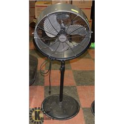 GARRISON HEAVY DUTY FLOOR STANDING FAN