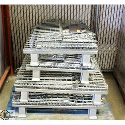 PALLET WITH 4 METAL COLLAPSIBLE CRATES