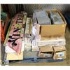 Image 1 : PALLET WITH ELECTRICAL, STAIN GLASS STYLE SIGNS