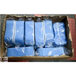BOX OF BUG AND TAR REMOVING SPONGES