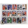 Image 1 : WAYNE GRETZKY HOCKEY CARD COLLECTION MOST STILL