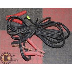 SET OF HEAVY DUTY BOOSTER CABLES -