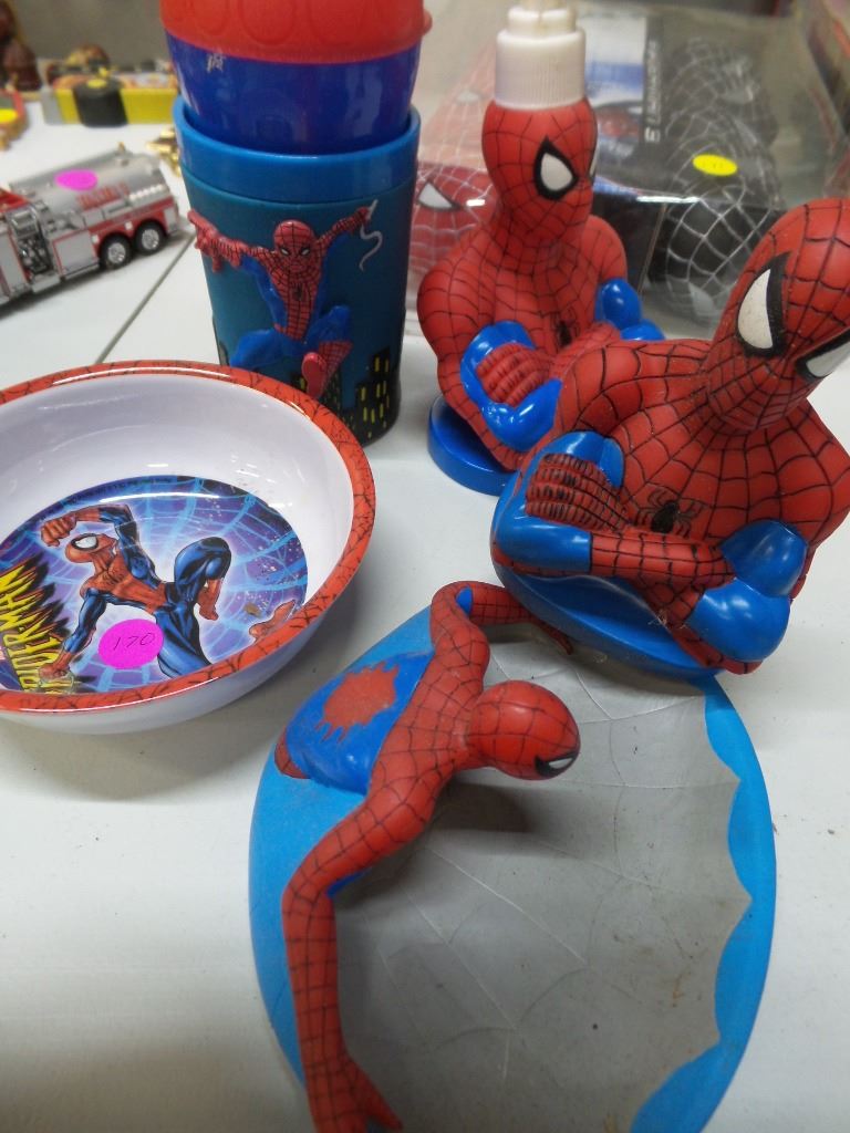 Spiderman bathroom set and night light with cup and bowl