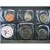 Image 2 : 1983 United States Uncirculated Coin Set in Original Packaging