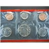 Image 2 : 1998 United States Uncirculated P & D Mint Set in Original Packaging