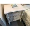 Image 2 : WHITE PEARL CARVED FLORAL DESIGN BEDROOM SET, INC. QUEEN BED, 2 NIGHT STANDS, 3 DRAWER VANITY AND