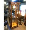 Image 1 : 6’ OAK 4 TIER LIGHTED CURIO CABINET, CONTENTS NOT INCLUDED