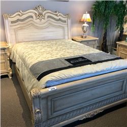 ASH WOOD TRADITIONAL STYLE HEAVILY CARVED QUEEN SIZE BED FRAME