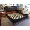 Image 1 : CHERRY AND DARK LEATHER KING SIZE TRADITIONAL STYLE BED FRAME WITH PAIR OF MATCHING NIGHT STANDS