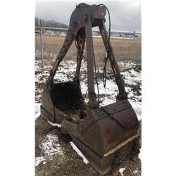 ERIE CLAM BUCKET
