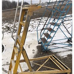 SHOP LADDER - 6' PLATFORM