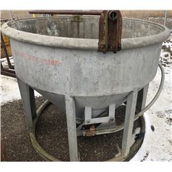 AEROMETALS CONCRETE HOPPER