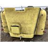 Image 1 : MAC TRUCK HOOD