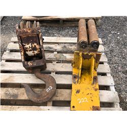 SKID LOT W / PULLEY & ROLLER