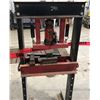 Image 1 : 20 TON SHOP PRESS