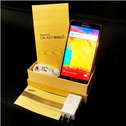 SAMSUNG GALAXY NOTE 3 Smartphone and Accessories in Box