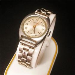 Ladies Vintage Silver Tone Cardinal Wrist Watch