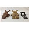 Image 5 : Group of Three Vintage Cast Iron Boot Jacks