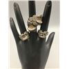 Image 3 : Group of Five Vintage Rings