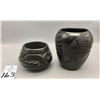 Image 9 : Two Santa Clara Pots