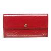 Image 1 : Louis Vuitton Framboise Vernis Monogram Sarah Wallet