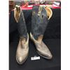 Image 2 : A Nice Pair of Cowboy Boots. 12.5" L 5" W Older Pair in Good Shape.