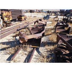 Row of 4 slusher buckets  (114165)