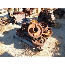 Two pallets RR wheels  (114241)