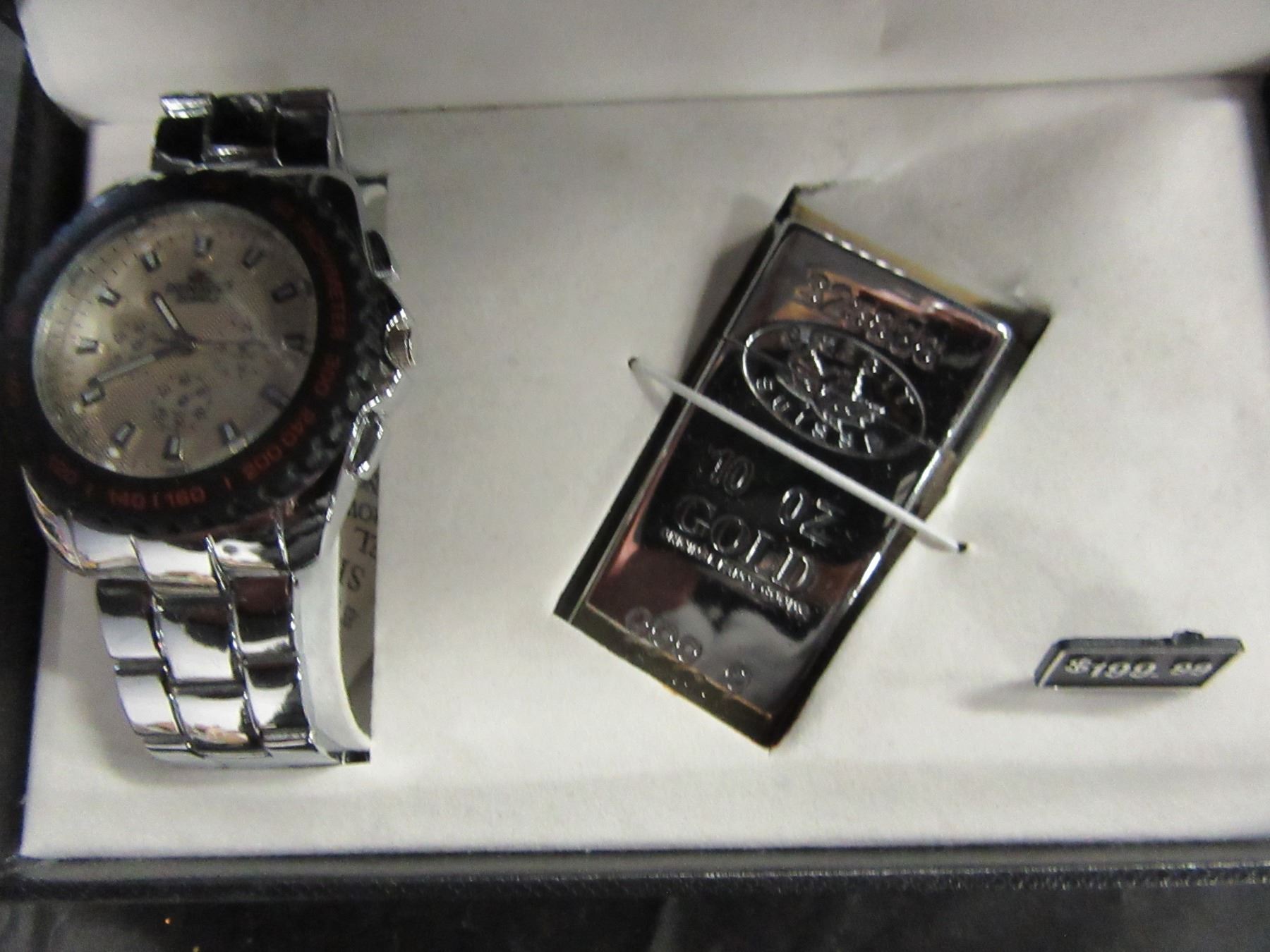 NEW - DENACCI MEN'S WATCH & LIGHTER SET (SILVERTONE)