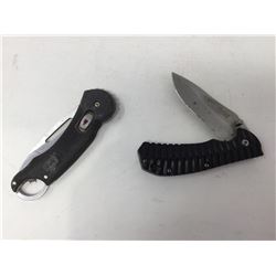 Buck Knife and Outdoor Canada Folding Pocket Knife