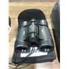 Image 1 : National Geographic Binoculars 4x30