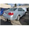 Image 2 : 2006 VOLKSWAGEN JETTA TDI, 4DR SEDAN, GREY, VIN # 3VWRT31K36M838302