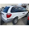 Image 2 : 2001 DODGE CARAVAN SE, 4DR, WHITE, VIN # 1B4GP25RX1B175324