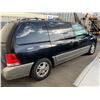Image 2 : 2004 FORD FREESTAR LIMITED, 4DR VAN, BLACK, VIN # 2FMDA58214BA05130