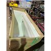 Image 2 : MAAX FIBERGLASS SHOWER BASE - BATHTUB