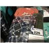 Image 2 : TILLEY WOMEN'S ASSTD CLOTHING (7 PC) (SIZE XXL) INCLUDES: 3 X LONG SLEEVE TOPS/2 X LONG