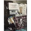 Image 2 : TILLEY WOMEN'S ASSTD CLOTHING (6 PC) (SIZE XL) INCLUDES: SHORTS (SZ 18)/2 X LONG SLEEVE TOPS/3 X
