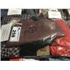 Image 2 : TILLEY MEN'S ASSTD CLOTHING (6 PC) (SIZE XXL): SHORTS & SLACKS (SZ44)/T-SHIRT/SHIRTS/UNDERWEAR