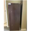 Image 1 : BROWN LOCKING GUN CABINET