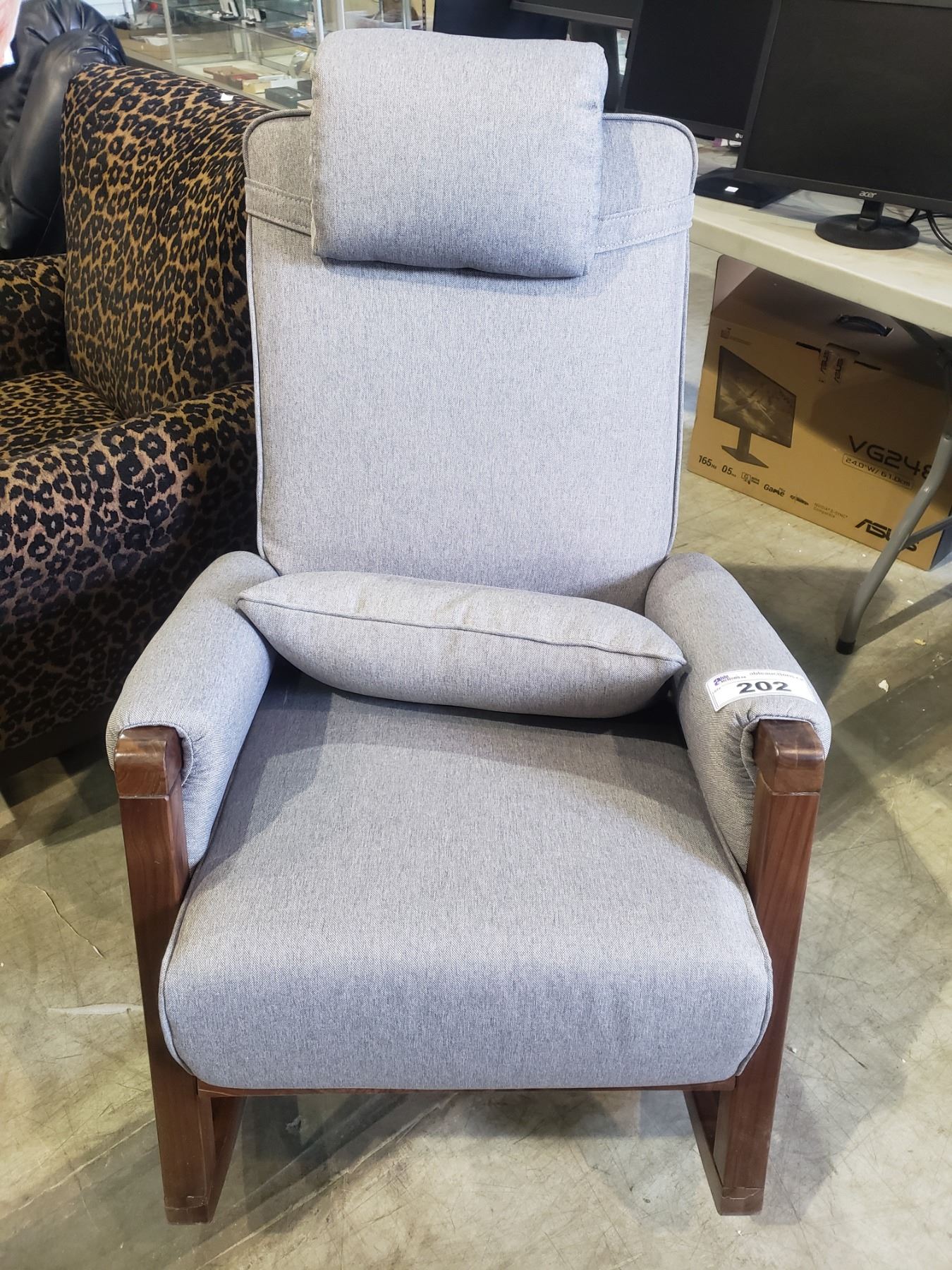 LIGHT GREY ROCKING CHAIR BRAND NEW
