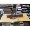 Image 2 : SINGLE PHASE TABLETOP SANDER