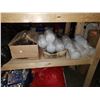 Image 2 : TABLE TOP SIGNS, TAKE OUT CONTAINERS AND MORE