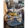 Image 1 : PALLET OF SHOP VACS, WORK LIGHTS AND MORE
