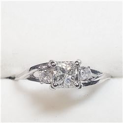 14K DIAMOND (0.60CT) +0.05CT RING