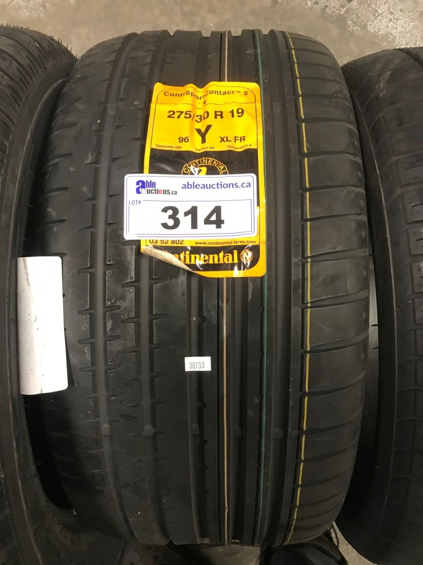 NEW CONTINENTAL 275/30R19 TIRE ($5 ECO FEE CHARGE)