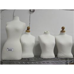 4 MANNEQUINS