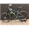 Image 7 : BLUE AND GREY NORCO FLUID 3+ 11 SPEED FRONT SUSPENSION MOUNTAIN BIKE WITH FRONT AND REAR HYDRAULIC