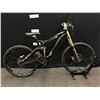 Image 1 : BLACK SPECIALIZED ENDURO 27 SPEED FULL SUSPENSION DOWNHILL MOUNTAIN BIKE WITH FRONT AND REAR