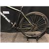 Image 8 : BLACK KONA CINDER CONE 9 SPEED FRONT SUSPENSION MOUNTAIN BIKE WITH FRONT AND REAR HYDRAULIC DISC