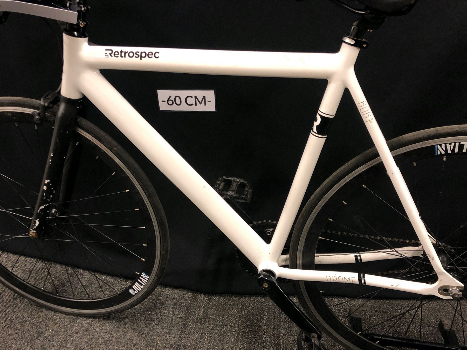 Retrospec Rd WHITE AND BLACK RETROSPEC DROME SINGLE SPEED ROAD BIKE, FRONT BRAKE ONLY